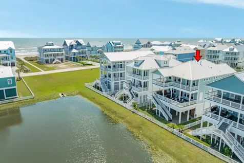 3827 Sea Breeze Lane Galveston TX 77554