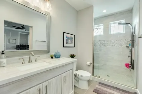 3827 Sea Breeze Lane Galveston TX 77554