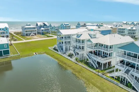 3827 Sea Breeze Lane Galveston TX 77554