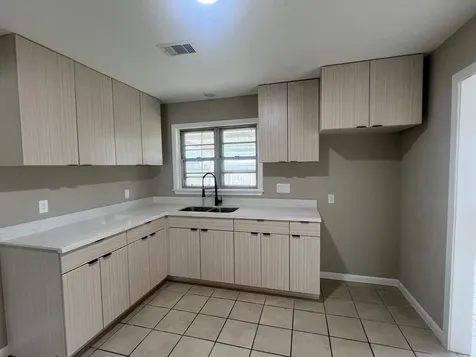 1317 Susan Street Pasadena TX 77506
