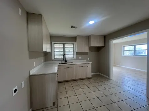 1317 Susan Street Pasadena TX 77506