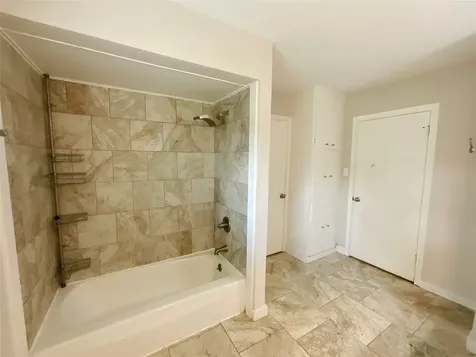 443 Bayou View Drive El Lago TX 77586