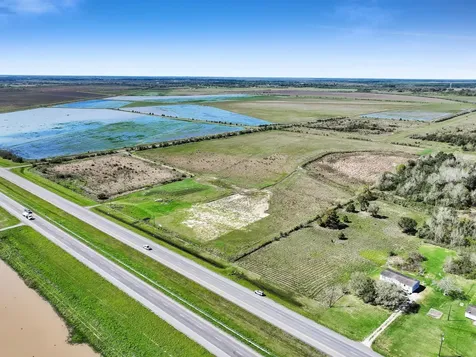 0000 Highway 73 Hamshire TX 77622
