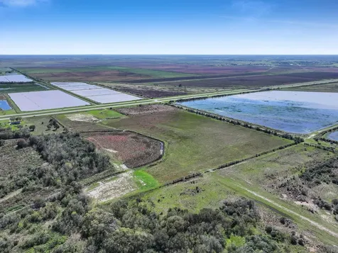 0000 Highway 73 Hamshire TX 77622