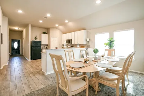 2211 Bright Sunrise Trail Fresno TX 77545