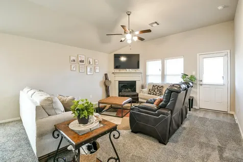 2211 Bright Sunrise Trail Fresno TX 77545