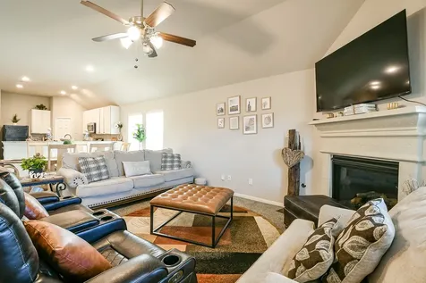 2211 Bright Sunrise Trail Fresno TX 77545
