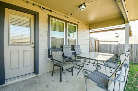 2211 Bright Sunrise Trail Fresno TX 77545