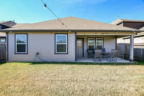 2211 Bright Sunrise Trail Fresno TX 77545