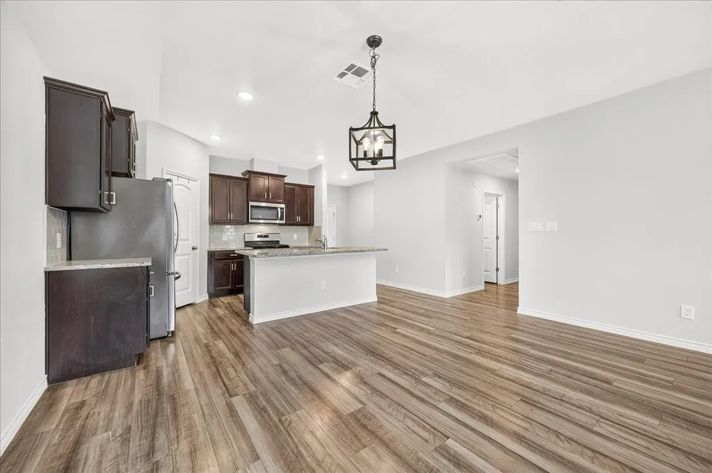 7826 Bullrider Drive Corpus Christi TX 78414