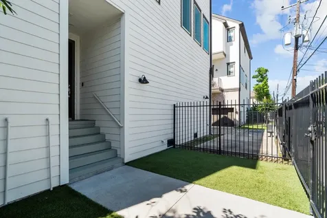 1114 W 15th 1/2 Street A Houston TX 77008