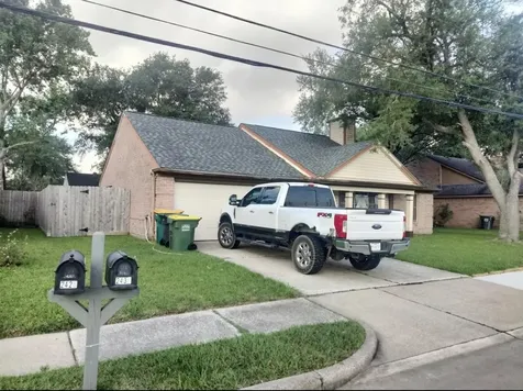2430 Shady Bend Drive Pearland TX 77581