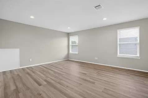 16817 Pink Wintergreen Drive Conroe TX 77385
