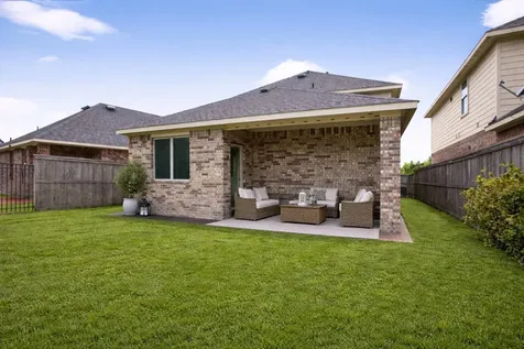 16817 Pink Wintergreen Drive Conroe TX 77385