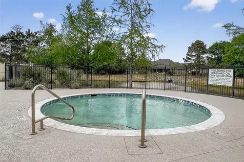 16817 Pink Wintergreen Drive Conroe TX 77385