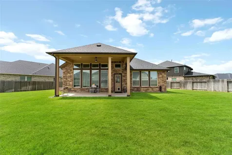 2001 Sadtler Ridge Circle La Porte TX 77571