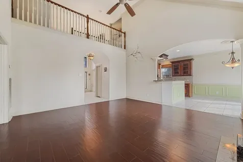 6907 Keats Street Houston TX 77085