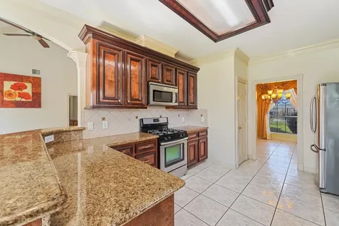 6907 Keats Street Houston TX 77085