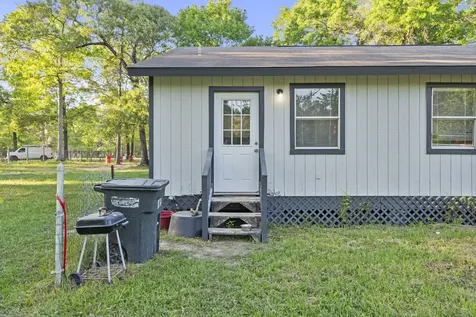 461 Trails End Drive Cleveland TX 77328