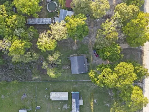 461 Trails End Drive Cleveland TX 77328