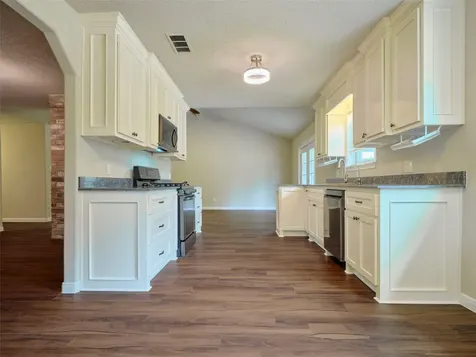 3979 County Road 962b Alvin TX 77511