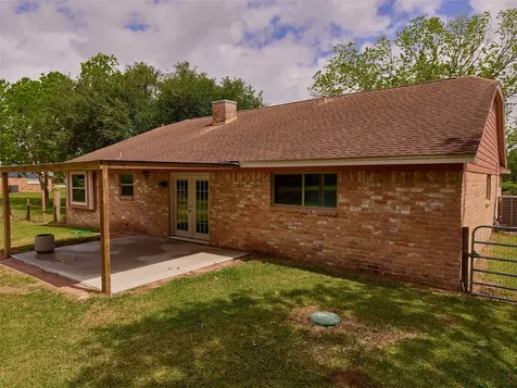 3979 County Road 962b Alvin TX 77511