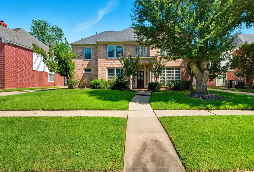 4907 Cambridge Street Sugar Land TX 77479