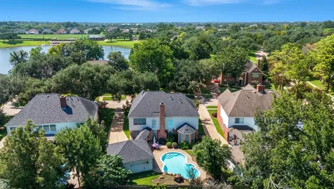 4907 Cambridge Street Sugar Land TX 77479