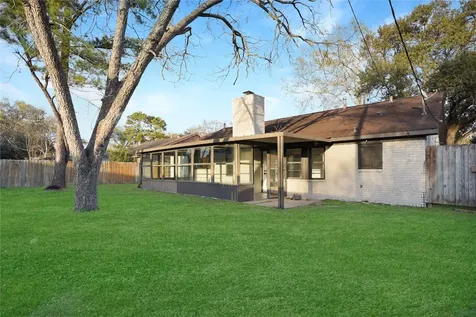 11822 S Perry Avenue Houston TX 77071