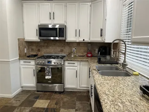 15922 Cutten Road Houston TX 77070