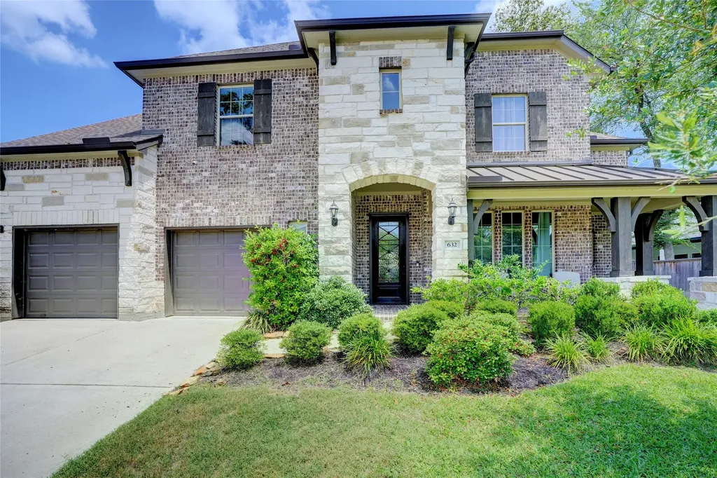 632 Maple Creek Court Conroe TX 77304