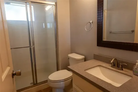 2019 Braesmeadow Lane Sugar Land TX 77479