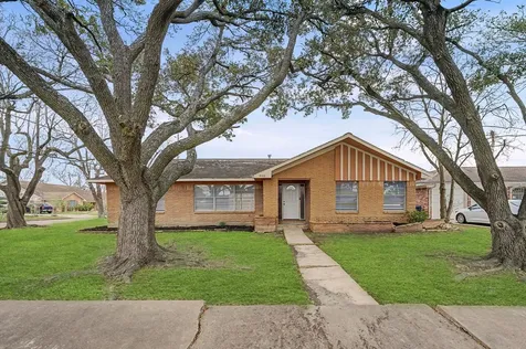 8103 Glen Vista Street Houston TX 77061