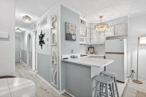 6102 Seawall Boulevard 229 Galveston TX 77551