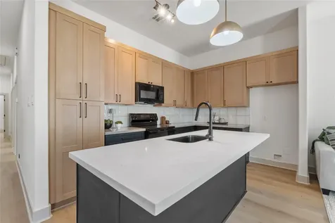4214 Clover Street Houston TX 77051