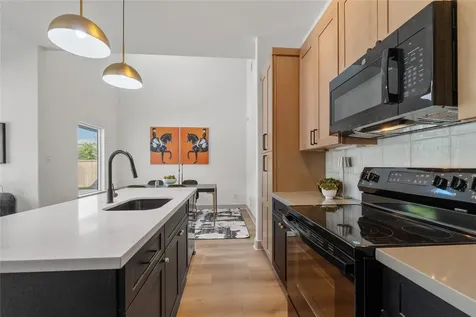 4214 Clover Street Houston TX 77051