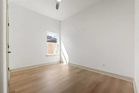 4214 Clover Street Houston TX 77051