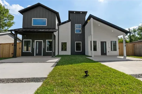 4214 Clover Street Houston TX 77051