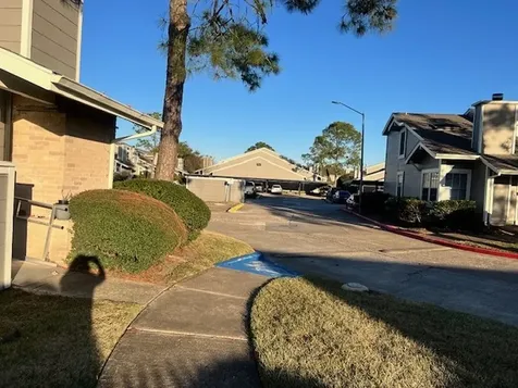 12245 Lemon Ridge Lane 122 Houston TX 77035