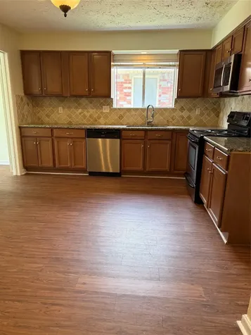 17514 Heritage Cove Drive Webster TX 77598