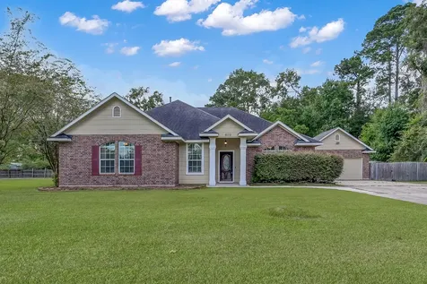 409 Mildred Street Cleveland TX 77328