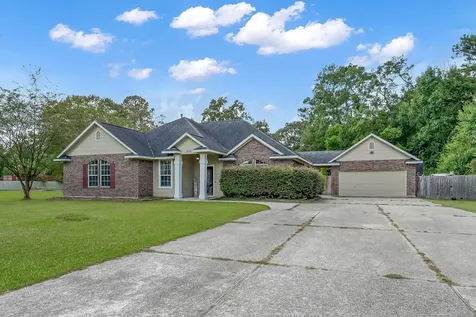 409 Mildred Street Cleveland TX 77328