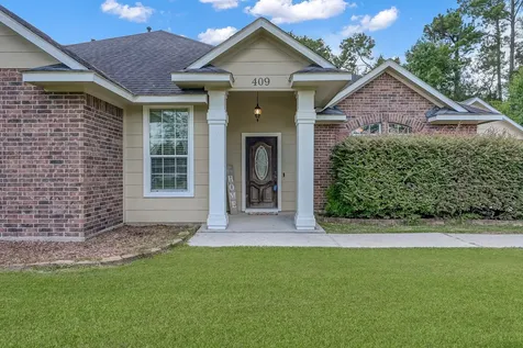 409 Mildred Street Cleveland TX 77328