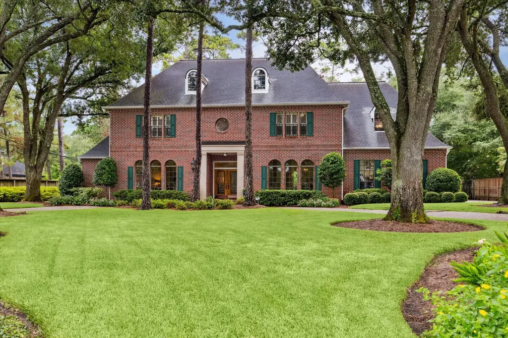 345 Knipp Road Bunker Hill Village TX 77024