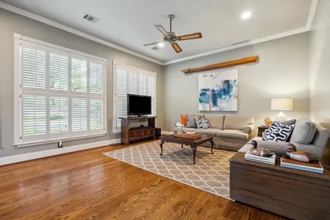 345 Knipp Road Bunker Hill Village TX 77024