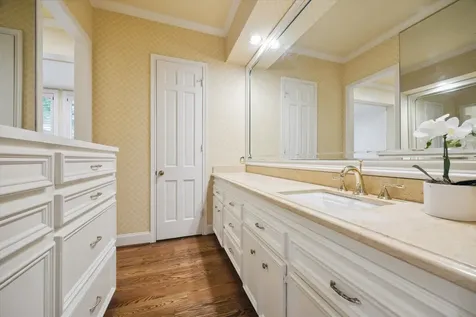 345 Knipp Road Bunker Hill Village TX 77024