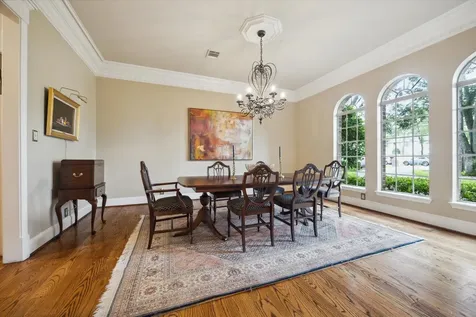 345 Knipp Road Bunker Hill Village TX 77024