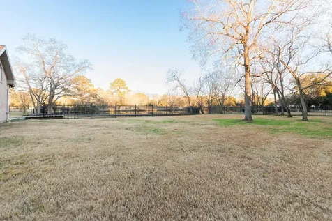 7955 Riviera Court Beaumont TX 77707