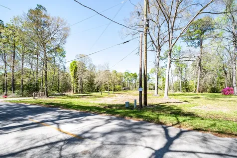 Tbd Thomas Lane Huffman TX 77336