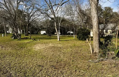 210 Shropshire Street El Campo TX 77437